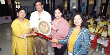 Grace International Honours School Vice Principal for Board Results, Hosts Student Workshop