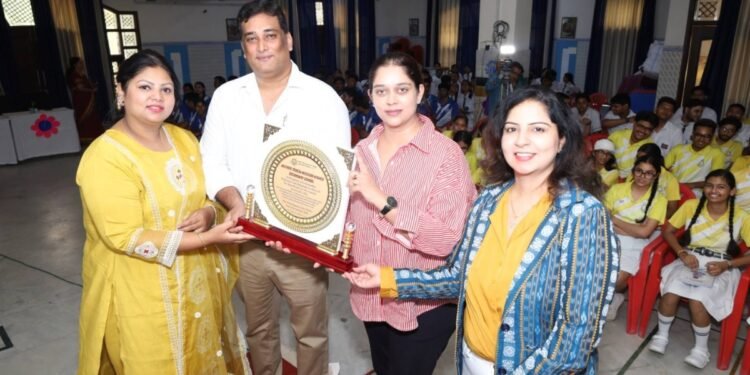 Grace International Honours School Vice Principal for Board Results, Hosts Student Workshop