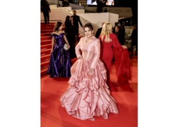 From Operating Theatre to Red Carpet: Dr. Reshma, One of the First Indian Ophthalmologists, Makes History at Cannes in Couture by Modo Caldo