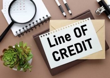 Using Your Savings to Unlock a Credit Line: How It Works