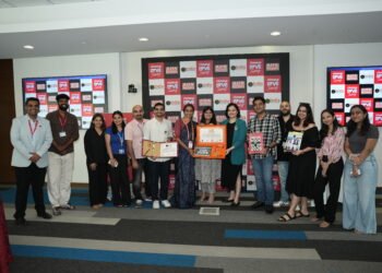 Closeup Love Tunes recognised by Asia Book of Records and India Book of Records