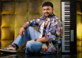 Ahmedabad Engineer Ankit Patel Follows His Passion, Builds Career as Full-Time Artist