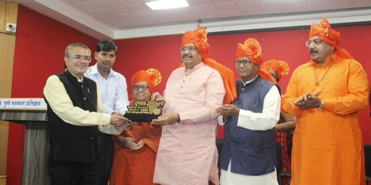 Dr. Shankar Ghanshamdas Andani Creates Literary History with 106 Self-Authored Books Published in a Single Day, Earns Multiple World Record Recognitions