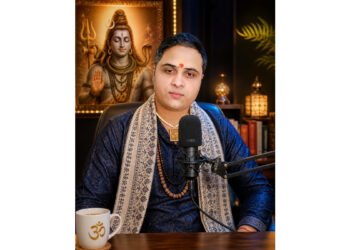 Astrologer and Palmistry Expert Suraj Pandey Has Been Providing Vedic Guidance for the Past 18 Years