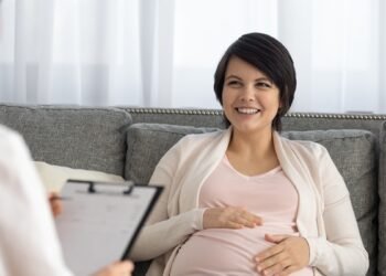 Maternity Health Insurance: Coverage, Waiting Period and Benefits