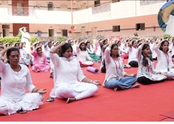 Sahaja Yoga’s Yoga, Meditation and Music Event Bags World Record with 100+ Flutists’ Tribute to India Women’s Cricket Team