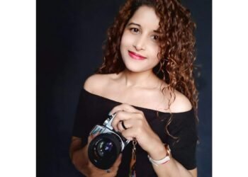 Faridabad Photographer Amaaira Singh Debuts India’s First ‘Glitter Art Photography’, Unveiling Her Maiden Masterpiece to Dubai Tycoon Rizwan Sajan