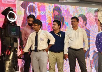 IEM-UEM Group of Institutions Hosts Grand Inaugural Ceremony for First-Year B.Tech Students, Showcases Advanced Technologies