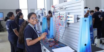 Women in Manufacturing: Breaking Barriers Through Skill Development
