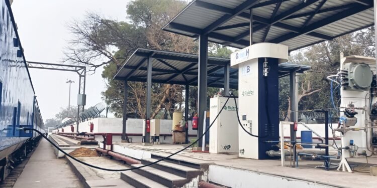 Fluitron Technology Supports India’s First Hydrogen-Powered Train Through Hydrogen Refuelling Infrastructure