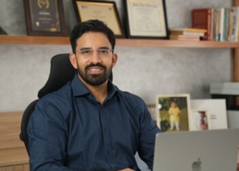 Why Students Are Choosing MBA in Entrepreneurship Over Traditional Management Degrees