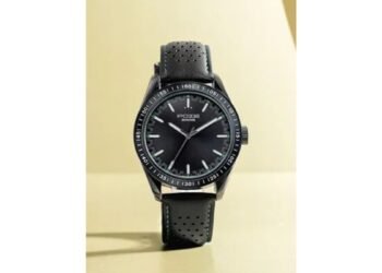 Men Seek Classic Straps, Women Look for Versatile Dials as Online Watch Buying Evolves