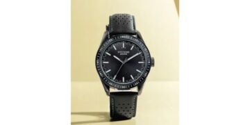 Men Seek Classic Straps, Women Look for Versatile Dials as Online Watch Buying Evolves