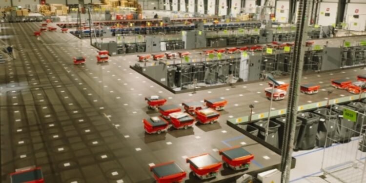 Benefits of Robotic Warehousing for Regional Distributors in India