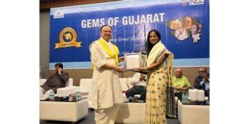Charvi Rajput of Gunnercooke LLP honoured with Gujarat Vikas Asmita Award