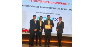 Punit Parwani Honoured by The Economic Times’ ETAuto for Excellence in Automotive Retail Growth in Central India