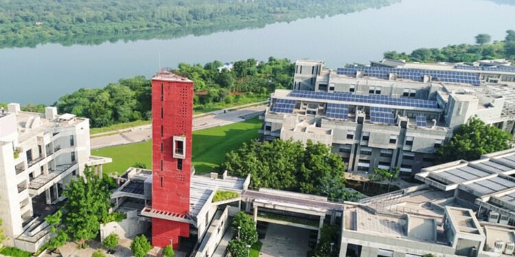 IIT Gandhinagar’s Residential PG Diploma in AI-ML & Agentic AI Engineering program curated for Forward Deployed AI Engineering roles
