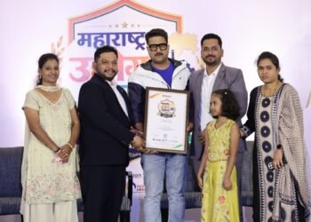 Mr. Tanaji Takik & Mr. Kunal Pawar of PTC WATERTECH LLP Honoured as Best Water & Wastewater Treatment Company of the Year