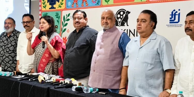 Second Edition of Cinekind Awards Announced in Mumbai; Maneka Gandhi Calls Upon Cinema to Become a Powerful Voice for Animal Welfare