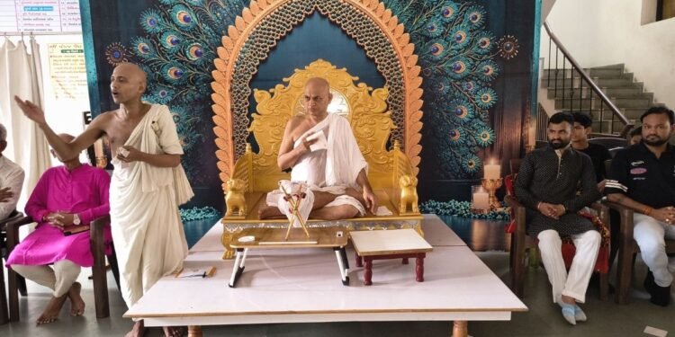 Continuous Penance of 180-Day Fasting by Nipeksh Sheth Scripted History with a rare Chapter of restraint and Self-Realization – Gacchadhipati Param Pujya Acharya Shri Narratnasurishwarji