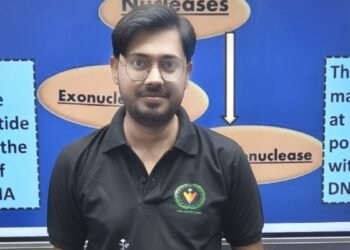 A Salute to a Teacher Who Chose His Students Even in His Hardest Times