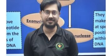 A Salute to a Teacher Who Chose His Students Even in His Hardest Times