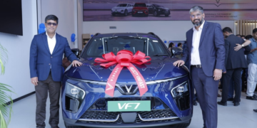 Velocity Fintrust Opens India’s Largest VinFast Showroom in Noida, Unveils VF 6 & VF 7 on World EV Day