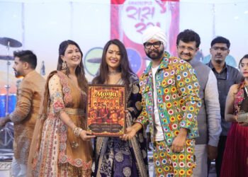Singer Rashmi Aarya And Music composer and Director Ramji Gulati Promotes the song “Maiya Ke Sang “Across Mumbai’s Biggest Festive Celebrations, Receives Overwhelming Love from Devotees