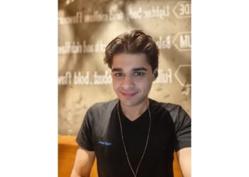 The Teen Founder Who Built Dublieu to 1 Lakh Students and a Rs 150 Million Exit