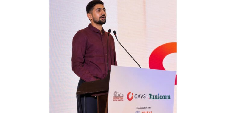 Poondla Siddharth Reddy: Building a Mentor Economy Through the Power of Donated Time