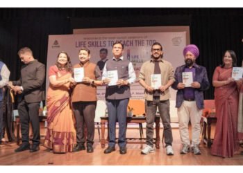 Union Minister for Sports Dr. Mansukh Mandaviya Launches the Book ‘Life Skills to Reach the Top’ at IIT Delhi in a Jam-Packed Auditorium