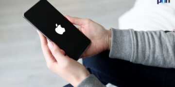 Apple Says ‘Reachability’ Feature Coming to iPhone Duo Later This Year